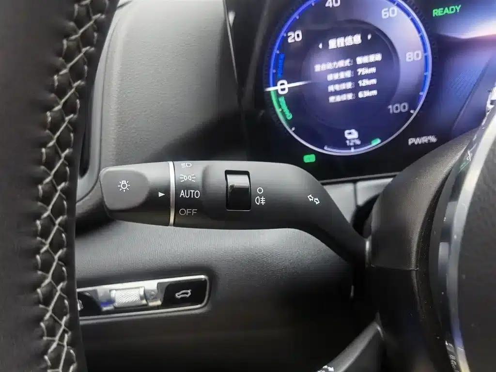 Hongqi HS3 PHEV 2025 model, 117km range, Jinwei PLUS version — миниатюра 21