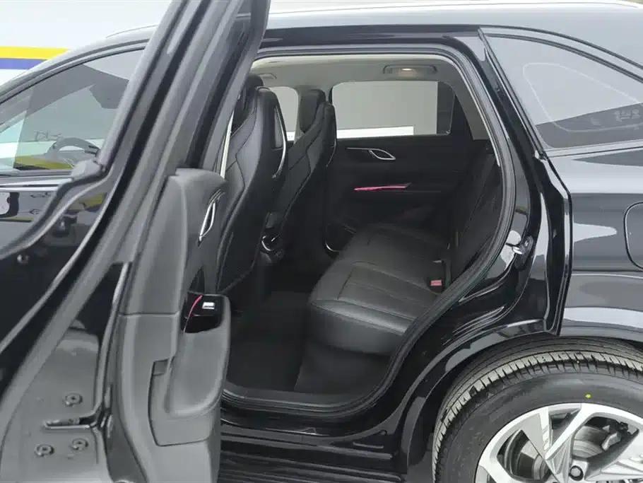 Hongqi HS3 PHEV 2024 Model, 115km/h Performance Edition — миниатюра 11