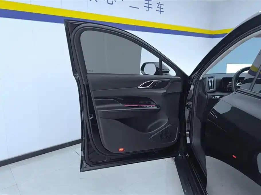 Hongqi HS3 PHEV 2024 Model, 115km/h Performance Edition — миниатюра 7