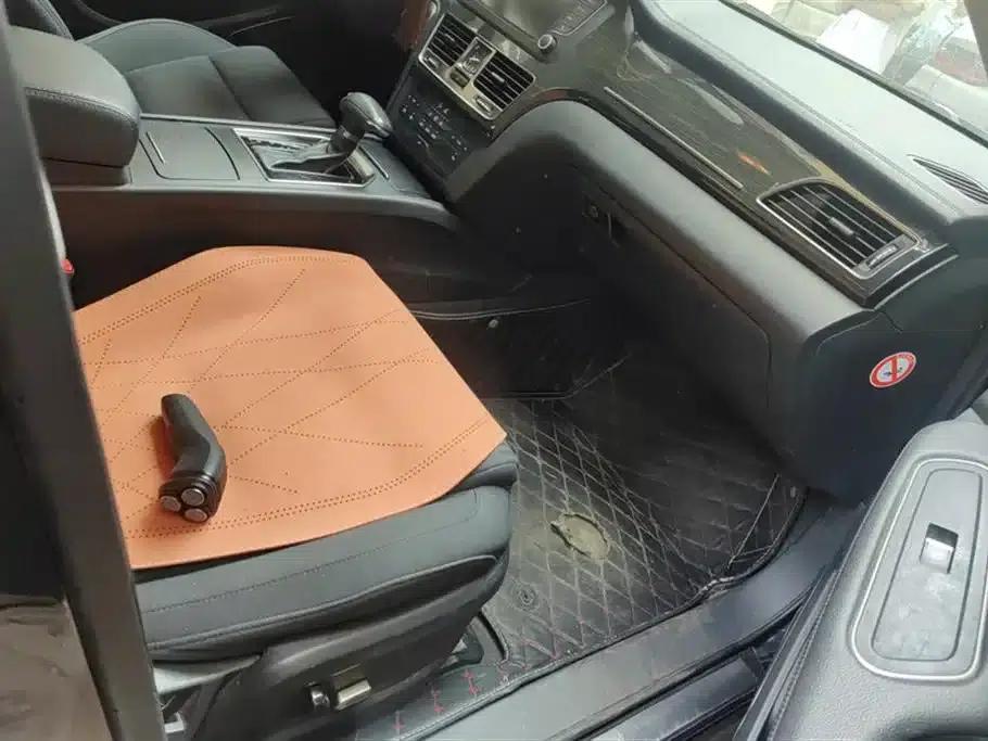Hongqi H7 2017 1.8T Technical Edition — миниатюра 8
