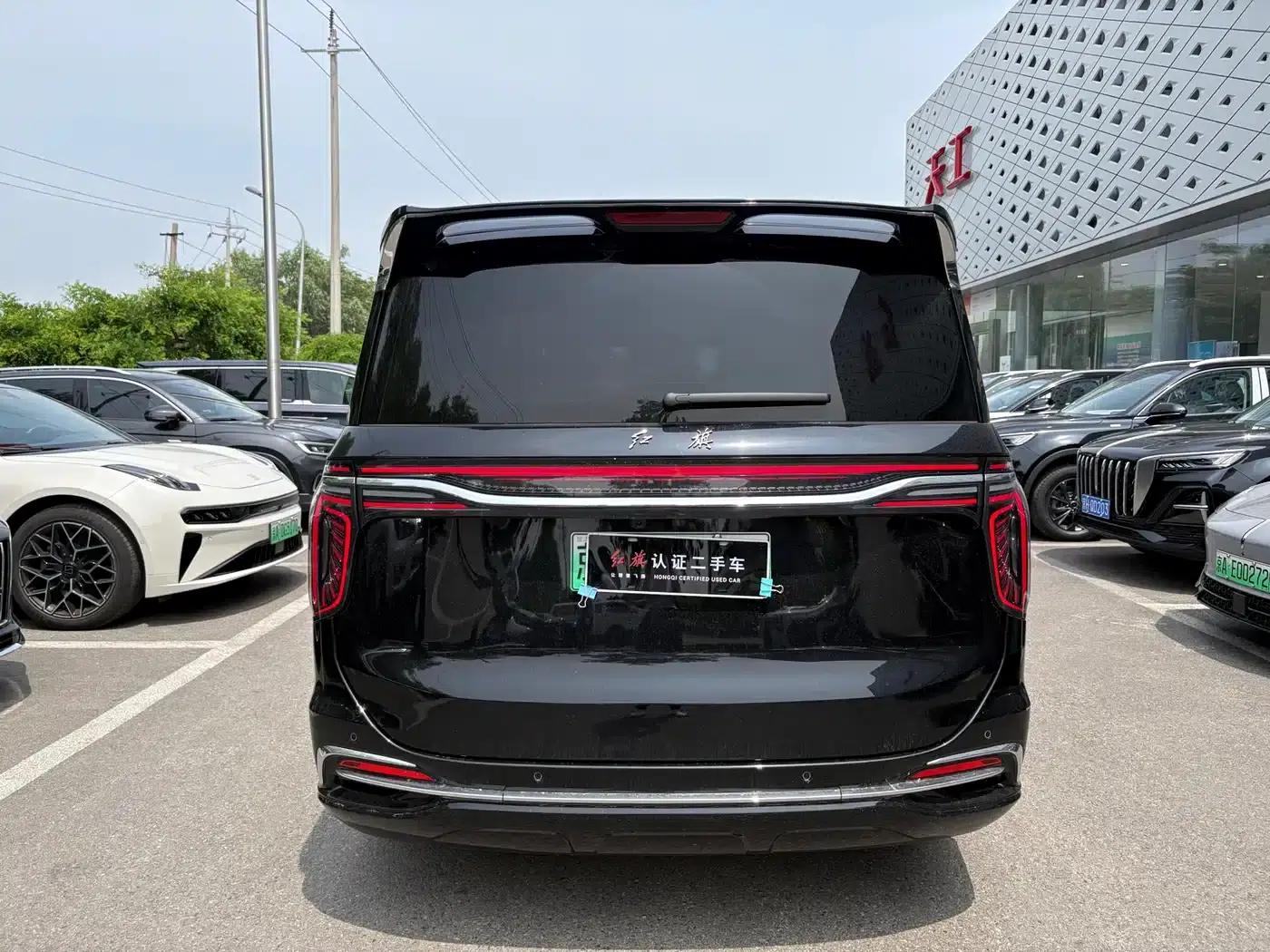 Hongqi HQ9 PHEV 2024 2.0T AWD Business Edition — миниатюра 4