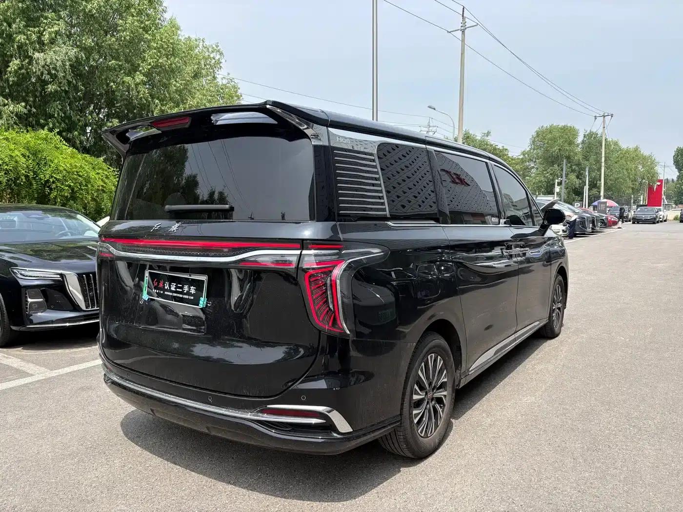 Hongqi HQ9 PHEV 2024 2.0T AWD Business Edition — миниатюра 5