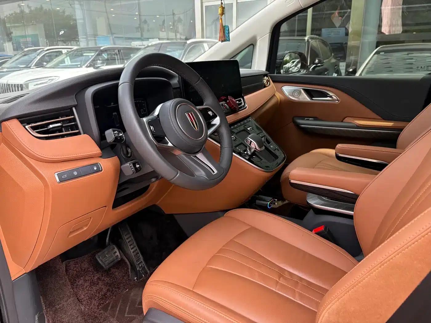 Hongqi HQ9 PHEV 2024 2.0T AWD Business Edition — миниатюра 6