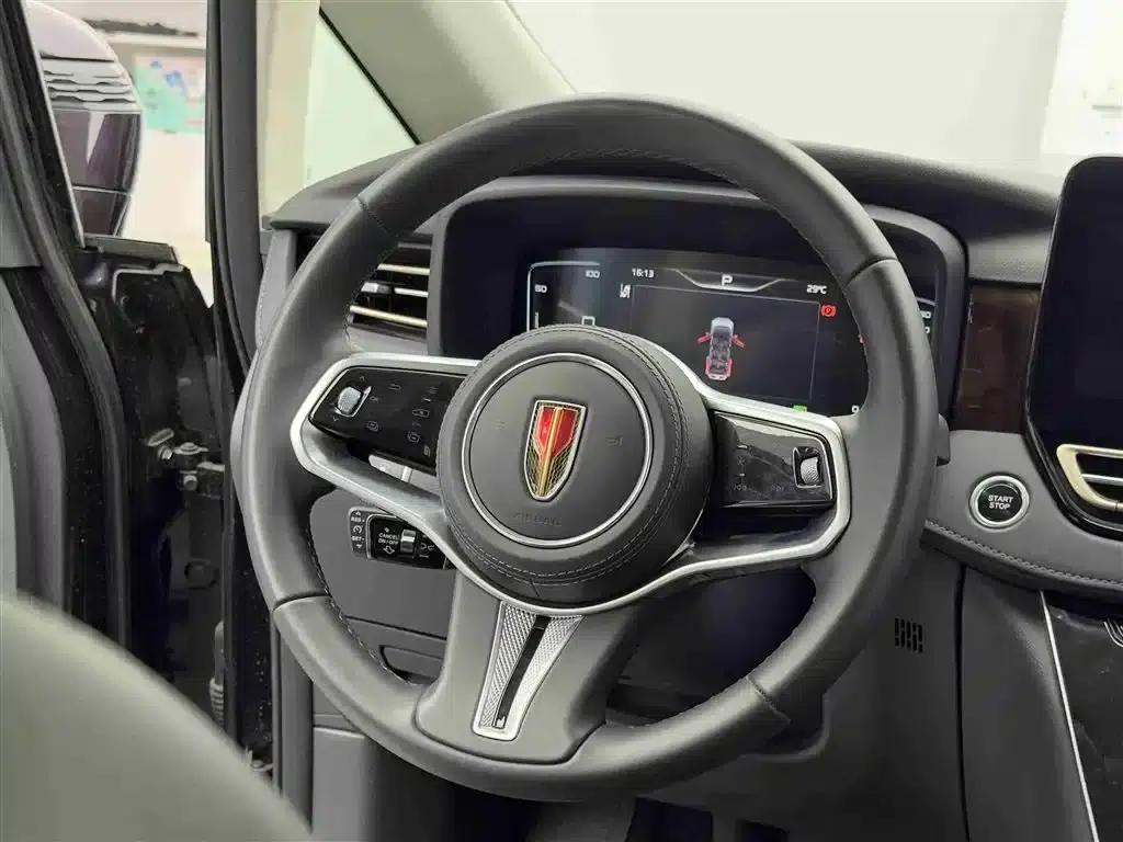 Hongqi HQ9 PHEV 2024 2.0T AWD Luxury Edition — миниатюра 11