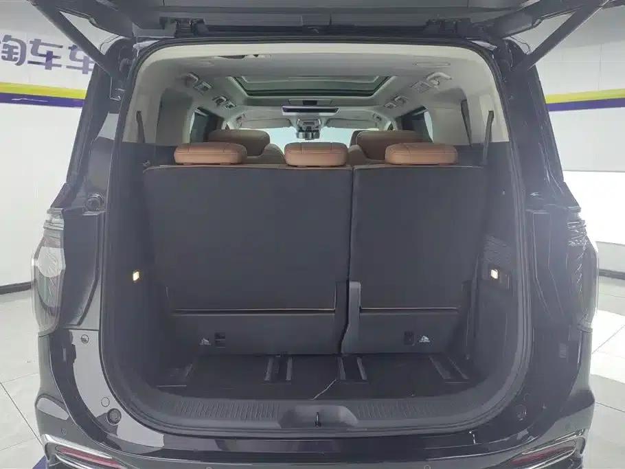 Hongqi HQ9 PHEV 2024 2.0T AWD Business Edition — миниатюра 4