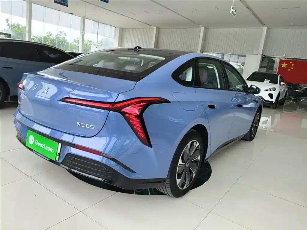 Hongqi Tiangong 05 2025 750 Smart Selection Edition — миниатюра 7