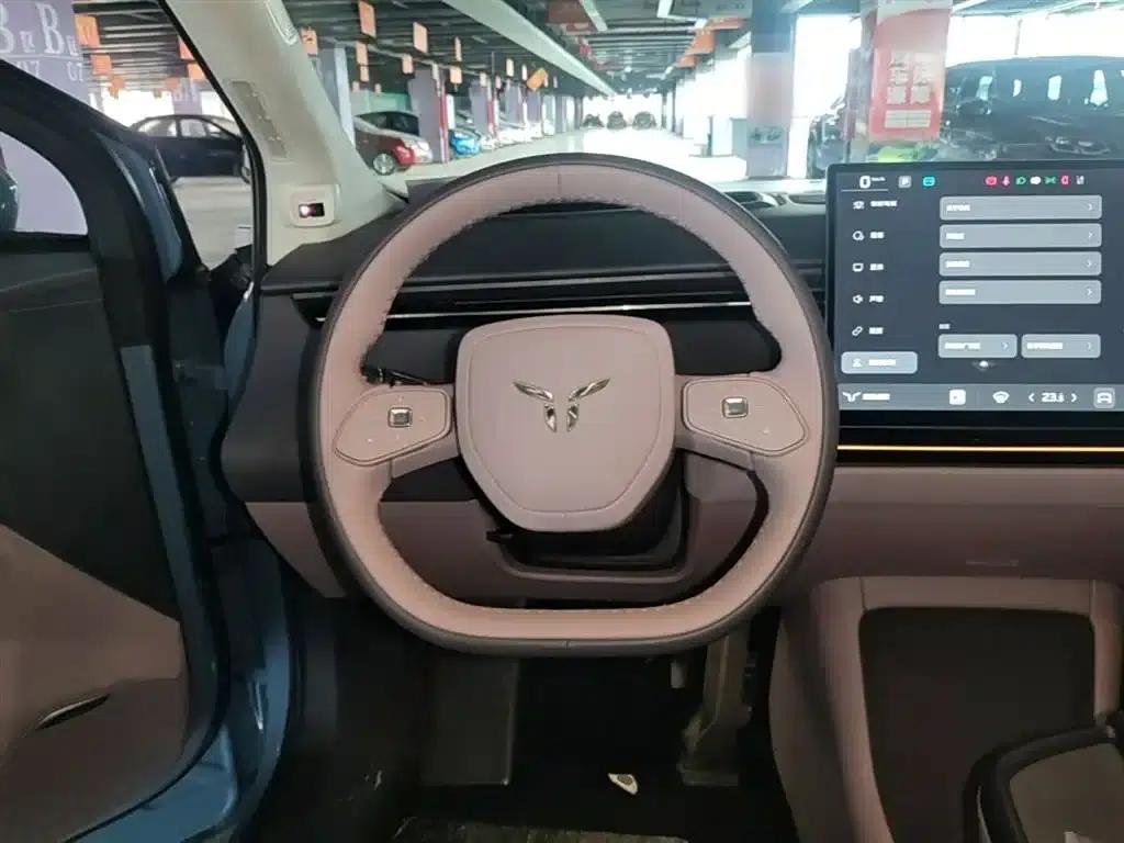 Hongqi Tiangong 06 2025 660 4WD Smart Selection Edition — миниатюра 11