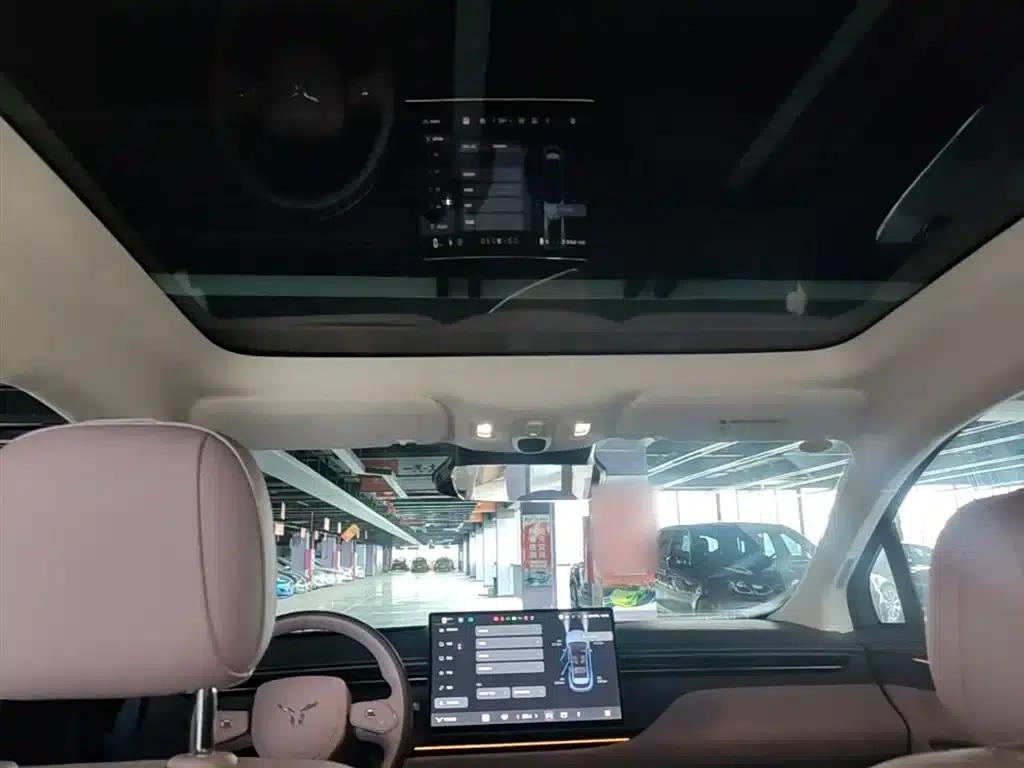 Hongqi Tiangong 06 2025 660 4WD Smart Selection Edition — миниатюра 18