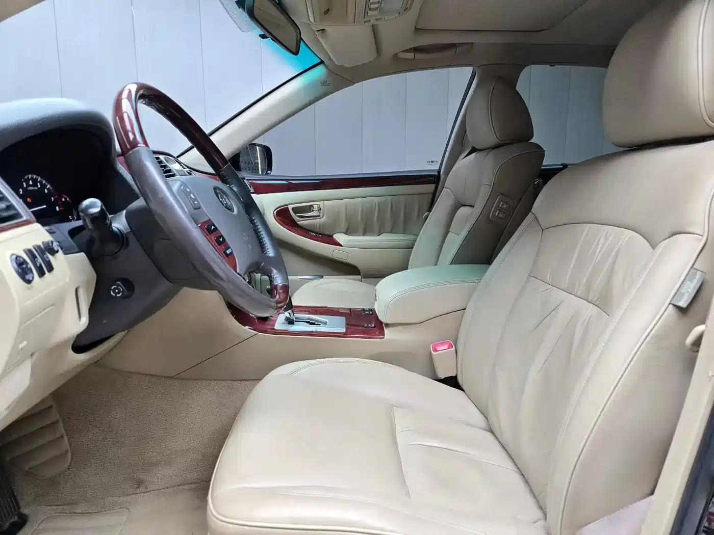 Hongqi Shengshi 2007 HQ300 Government Edition — миниатюра 4