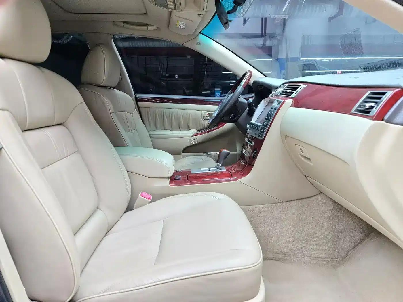 Hongqi Shengshi 2007 HQ300 Government Edition — миниатюра 7