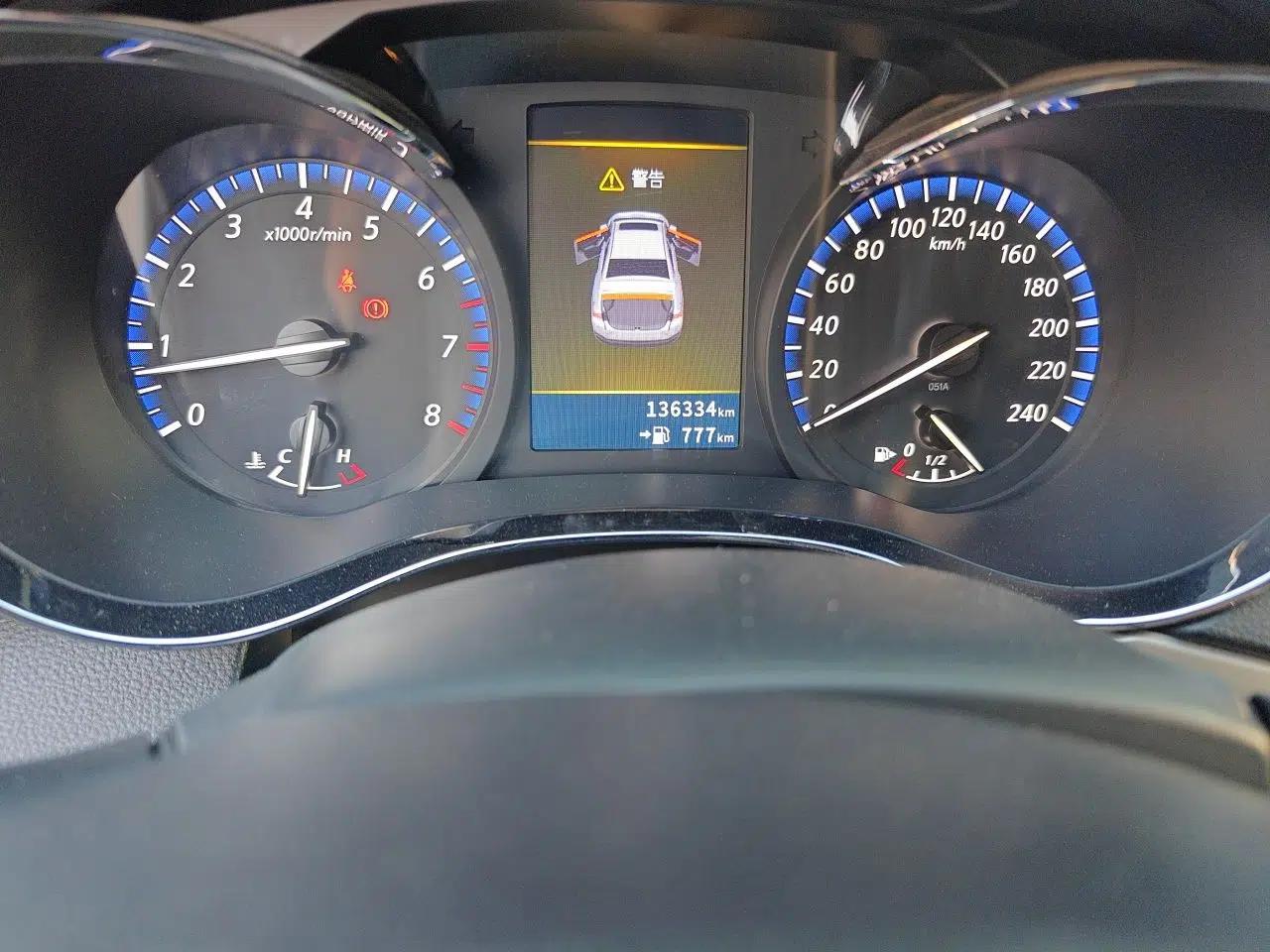 Venucia D60 2018 1.6L Manual Smart Connect Elite Edition — миниатюра 13