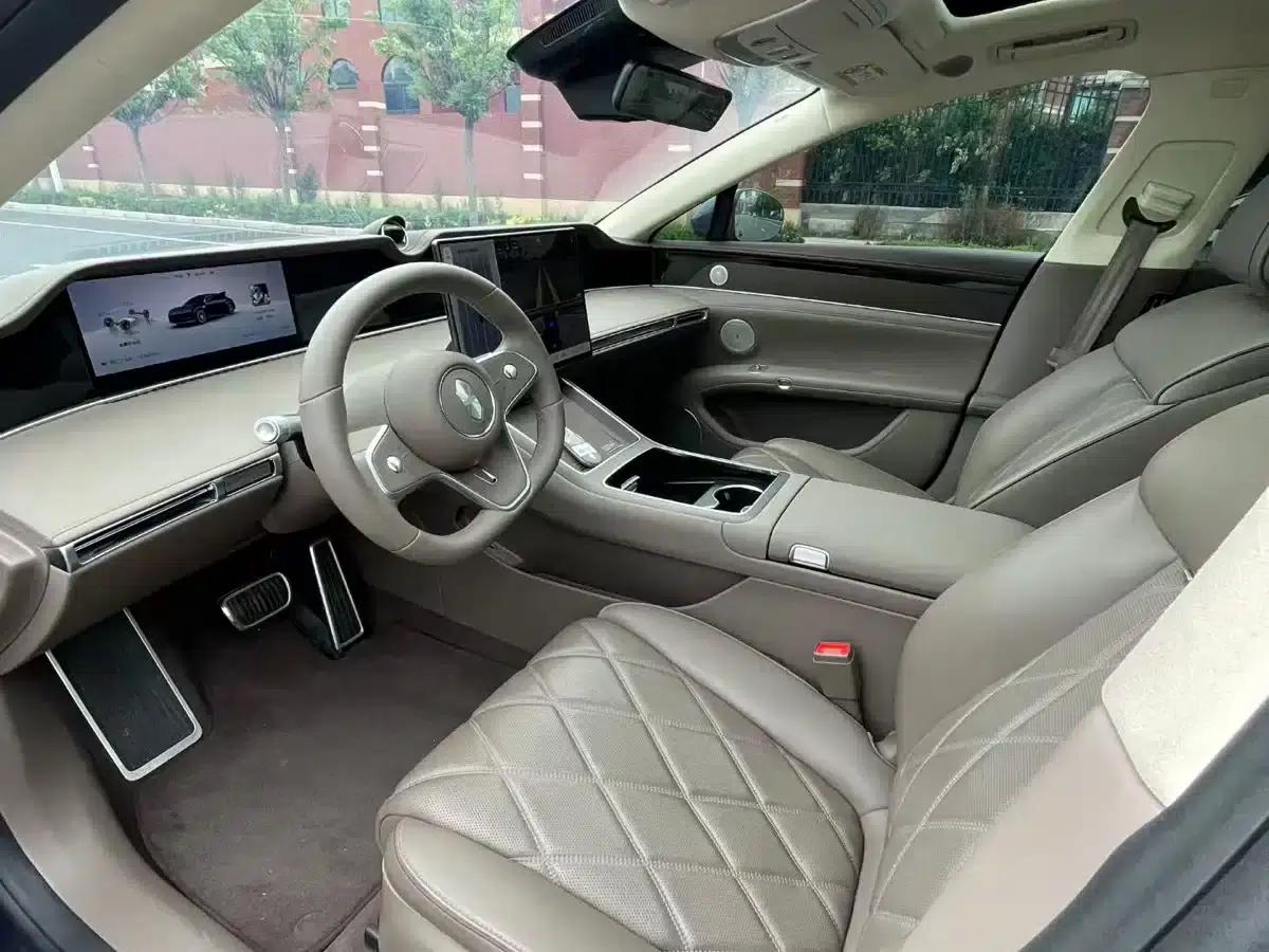 Enjoy S9 2026 Pure Electric Max Rear-Wheel Drive (100kWh, 192-line LiDAR) — миниатюра 4