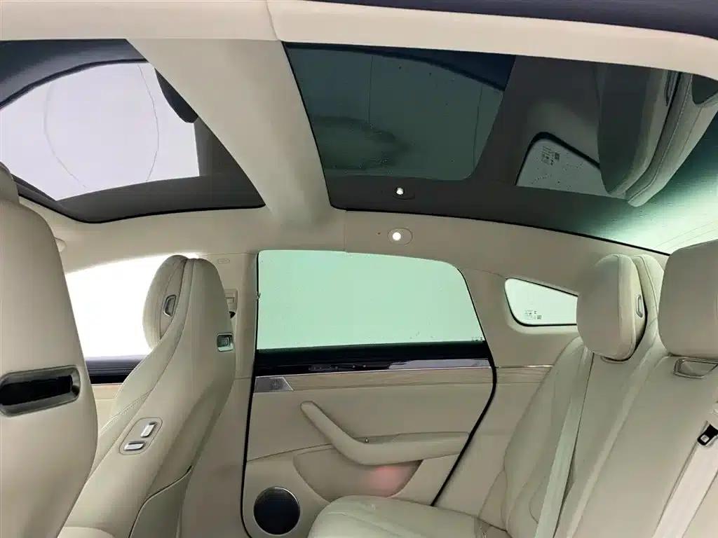 Zhijie S7 2025 703km Ultra Sport Edition — миниатюра 24