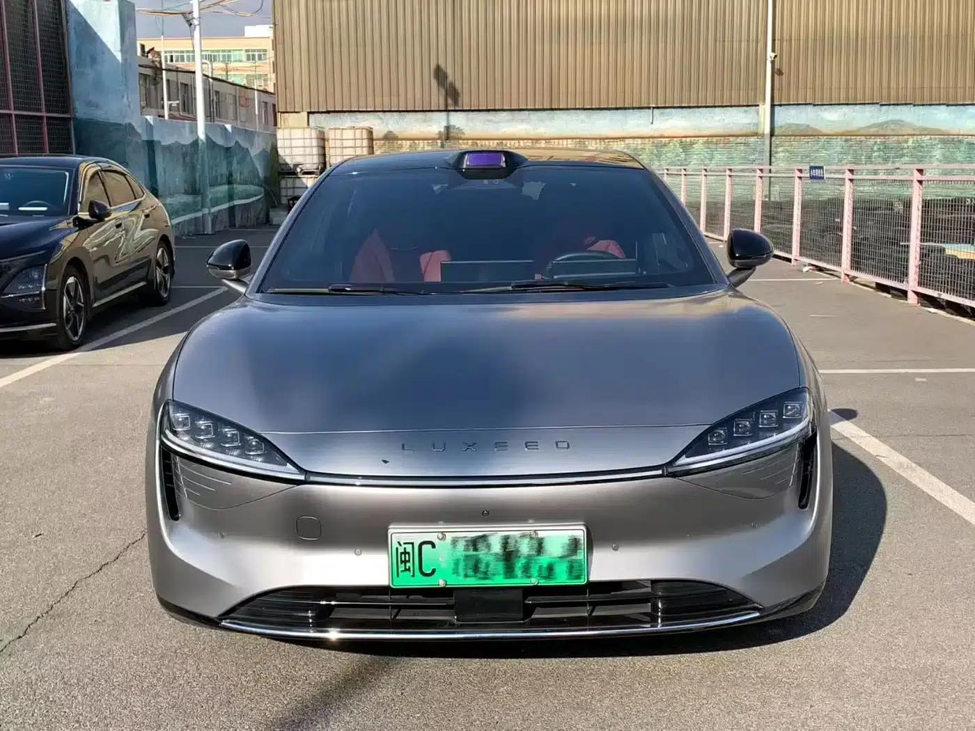 Zhijie S7 2024 Max Rear-Wheel Drive Long-Range Intelligent Driving Edition — миниатюра 2