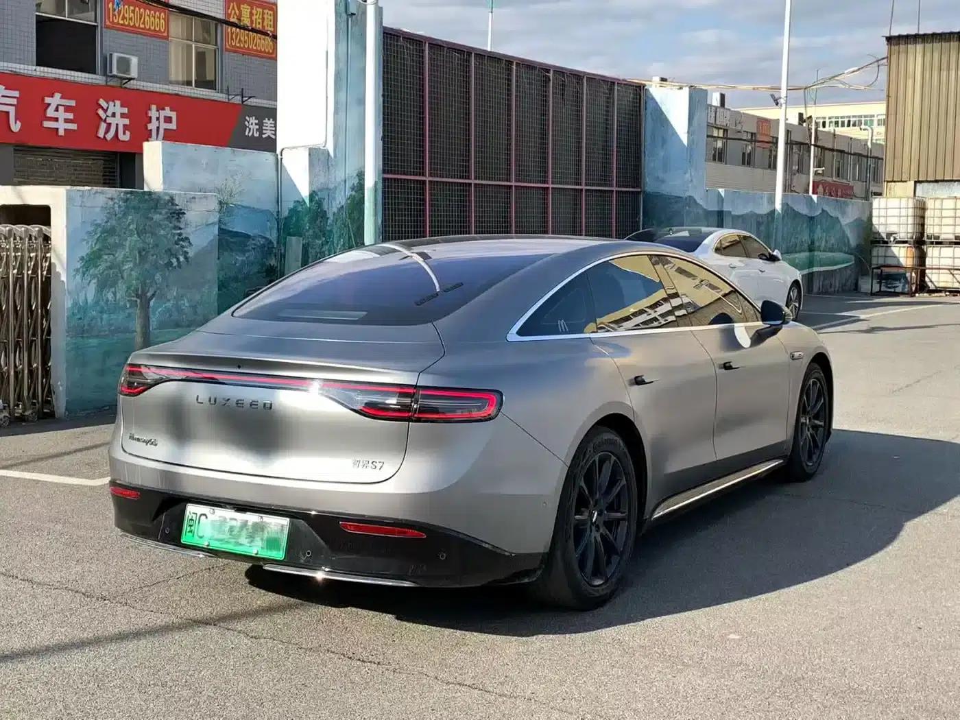 Zhijie S7 2024 Max Rear-Wheel Drive Long-Range Intelligent Driving Edition — миниатюра 9