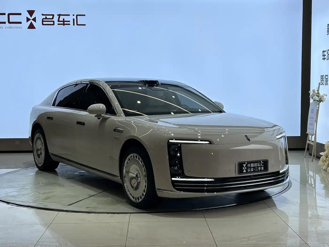 2025 S800 All-Electric Star Executive Edition (4-seater) with 192-line LiDAR — миниатюра 3