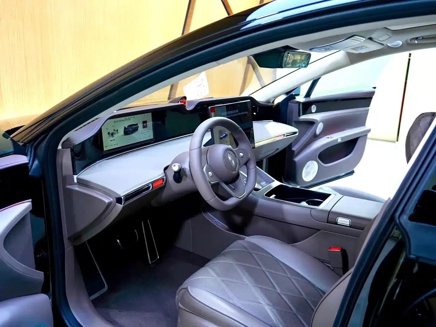 Enjoy S9T 2025 Pure Electric All-Wheel Drive Ultra (192-line LiDAR) — миниатюра 4