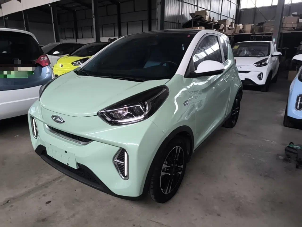 Chery QQ Little Ant 2022 Revised Version Sweet Pink Edition Half-Sugar Version Lithium Iron Phosphate 30.7 kWh 30 kW 301 km — миниатюра 1