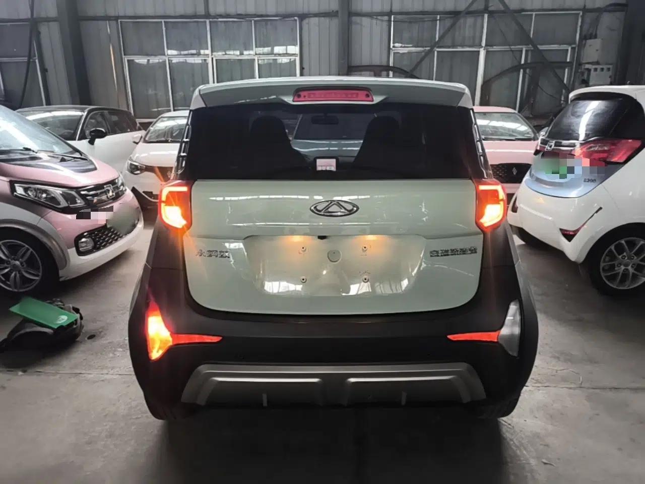 Chery QQ Little Ant 2022 Revised Version Sweet Pink Edition Half-Sugar Version Lithium Iron Phosphate 30.7 kWh 30 kW 301 km — миниатюра 3