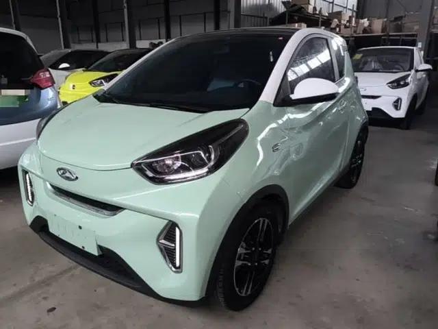 Chery QQ Little Ant 2022 Revised Version Sweet Pink Edition Half-Sugar Version Lithium Iron Phosphate 30.7 kWh 30 kW 301 km