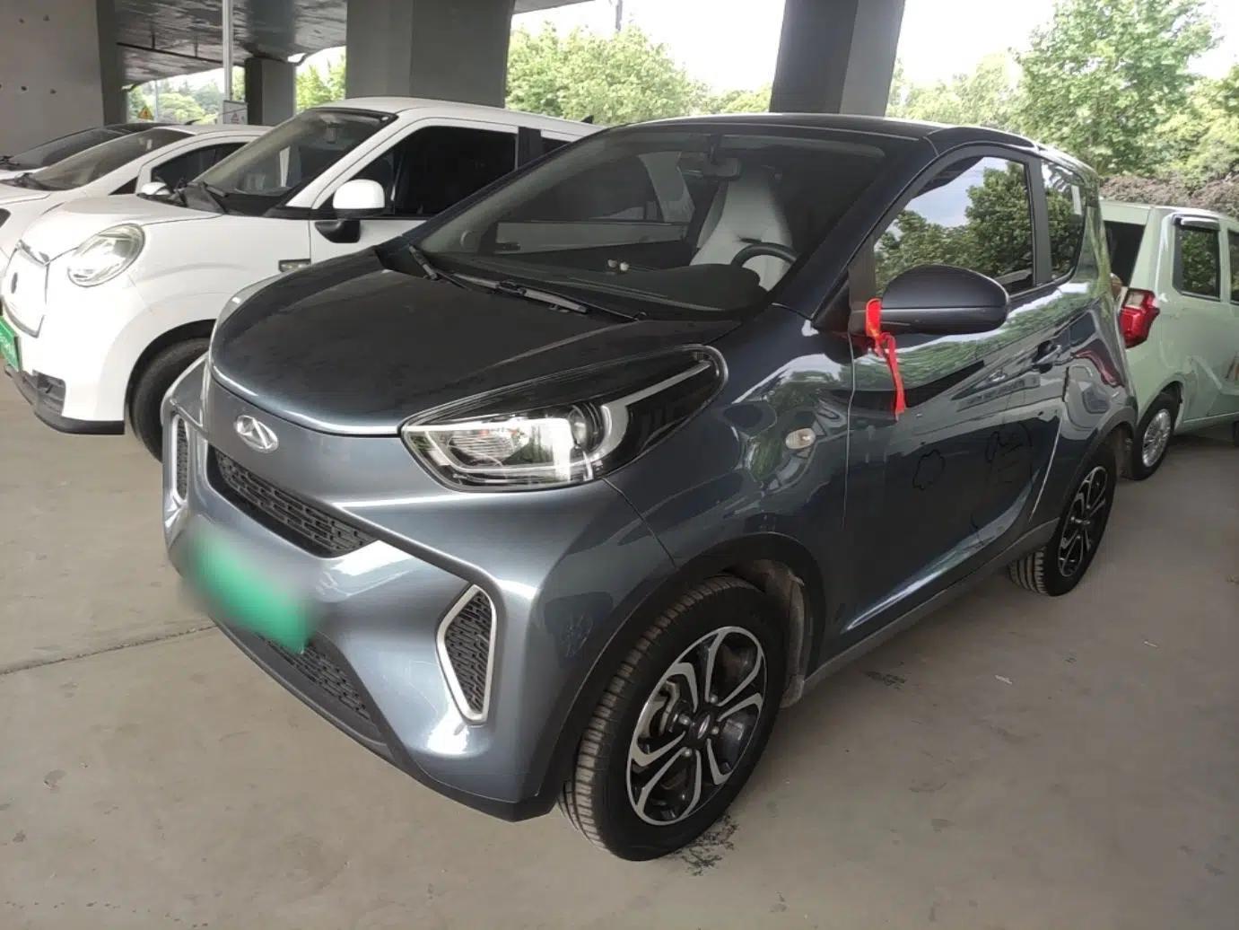 Chery QQ Little Ant 2021 200 000-Yuan Ant Fan Edition Talent Version NMC Battery 408 km续航 — миниатюра 1