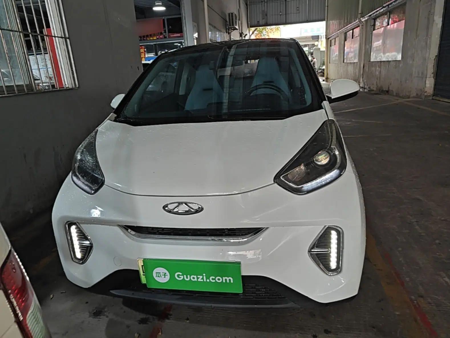 Chery QQ Little Ant 2022 Revised Version Sweet Pink Edition Half-Sugar Version Lithium Iron Phosphate 30.7 kWh 30 kW 301 km — миниатюра 2