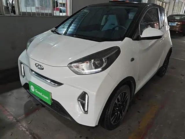 Chery QQ Little Ant 2022 Revised Version Sweet Pink Edition Half-Sugar Version Lithium Iron Phosphate 30.7 kWh 30 kW 301 km