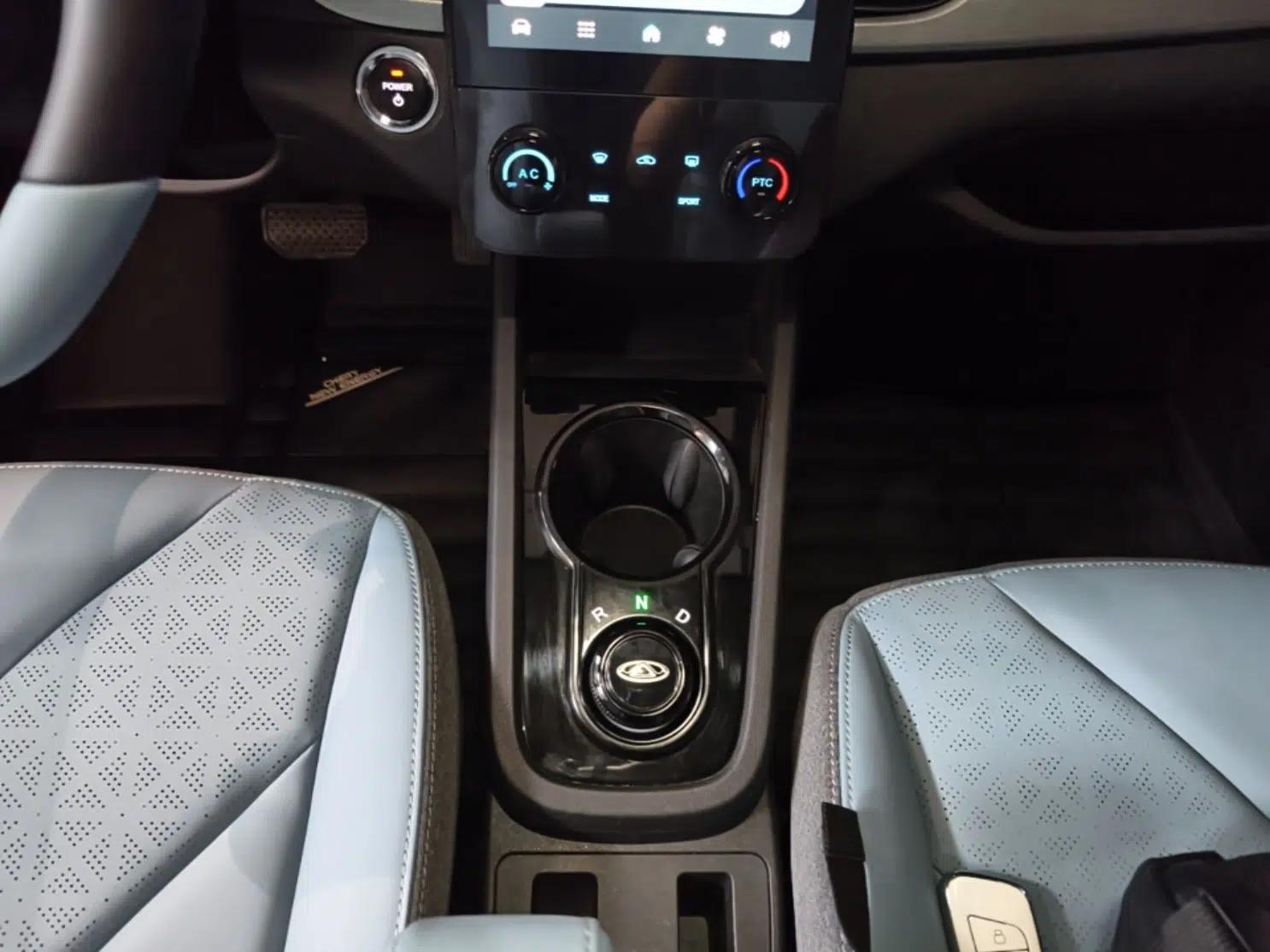 Chery QQ Little Ant 2024 Revised Version Youth Edition 251 km True Love Edition 25.05 kWh — миниатюра 17