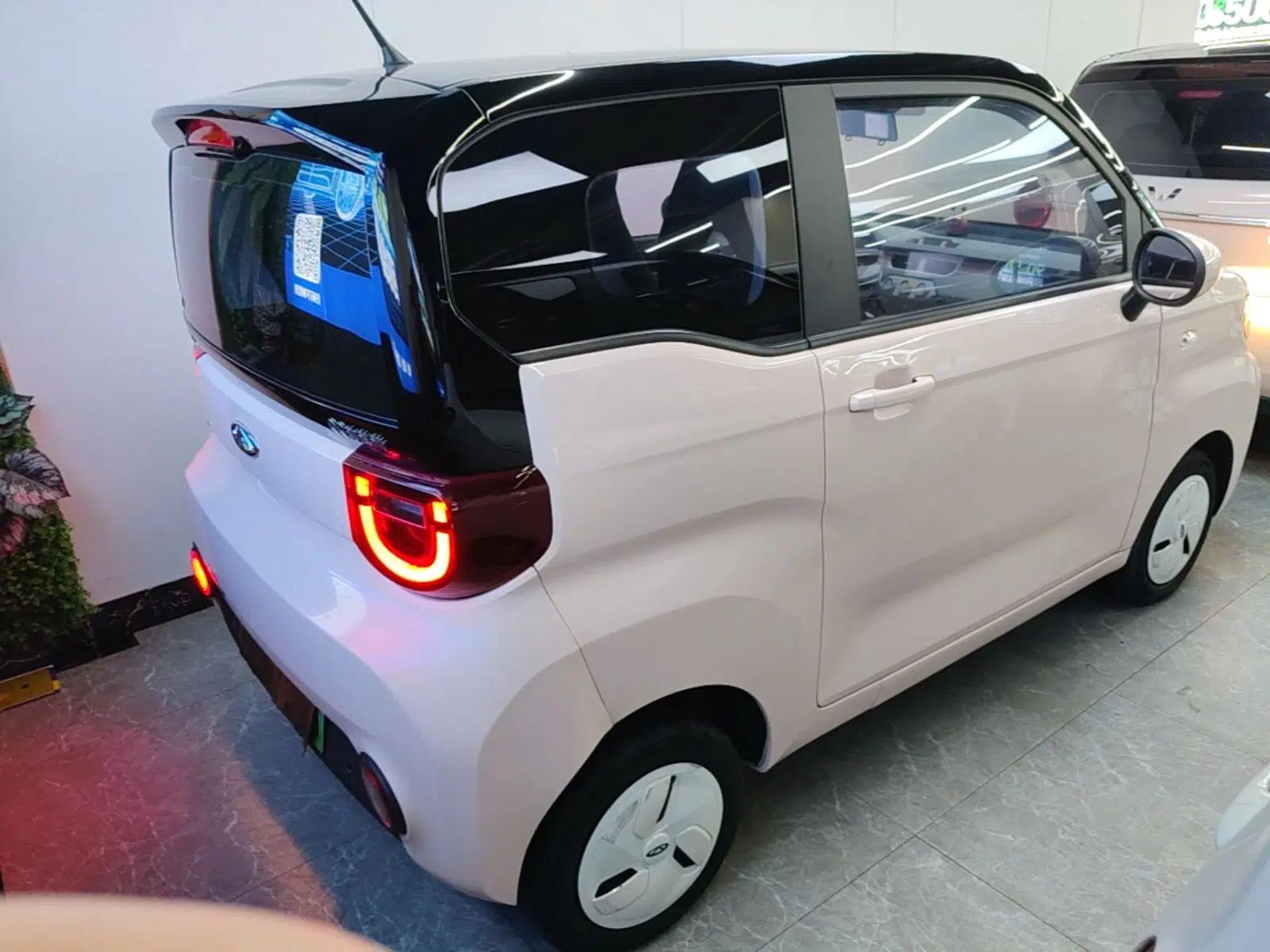 Chery QQ Ice Cream 2022 170km Sundae Phosphate Lithium-Ion — миниатюра 6