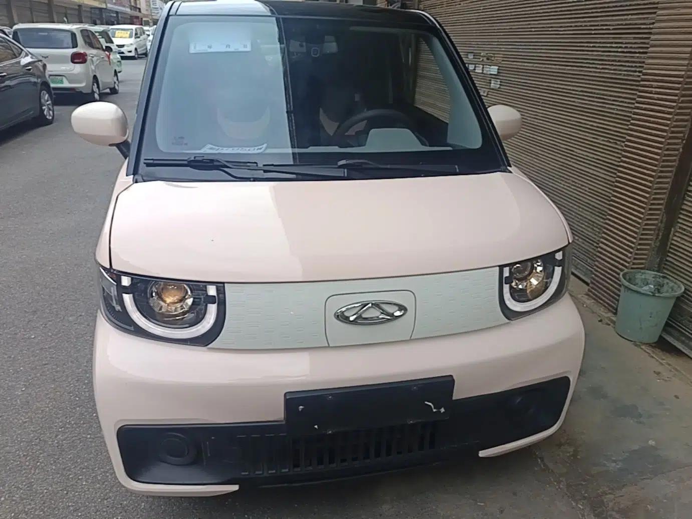 Chery QQ Ice Cream 2022 Pudding Model — миниатюра 2