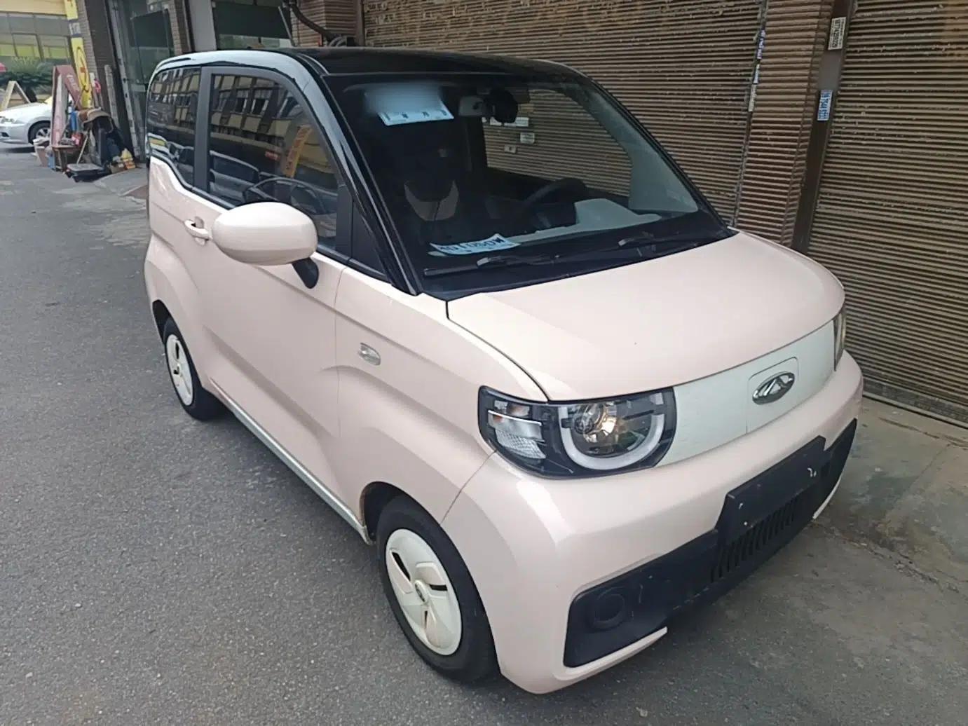 Chery QQ Ice Cream 2022 Pudding Model — миниатюра 3