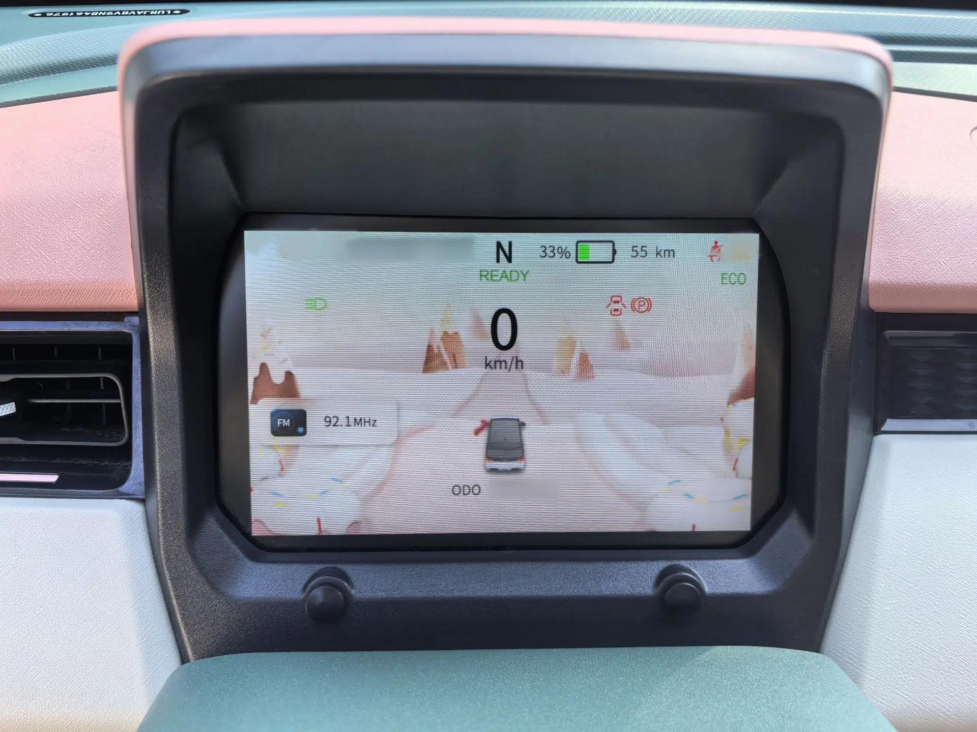 Chery QQ Ice Cream 2022 Taohuanxi Sweet Peach Edition — миниатюра 11