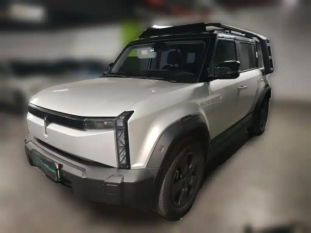 iCAR 03 2024 Model 501km 2WD Long Range Version — миниатюра 1