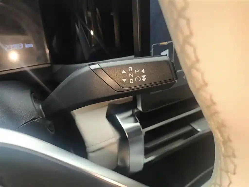 iCAR 03 2024 Model 401km 2WD Standard Trend Edition — миниатюра 14