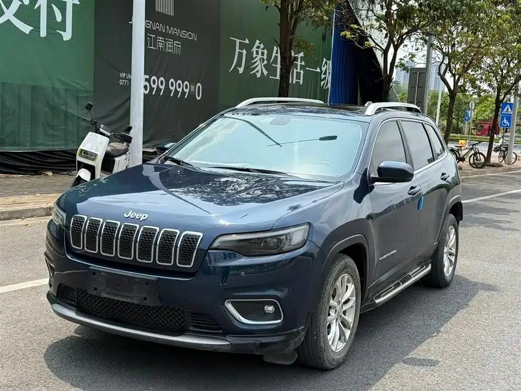 Jeep Cherokee 2019 2.0L 2WD Premium Edition (National V Emission Standard) — миниатюра 1