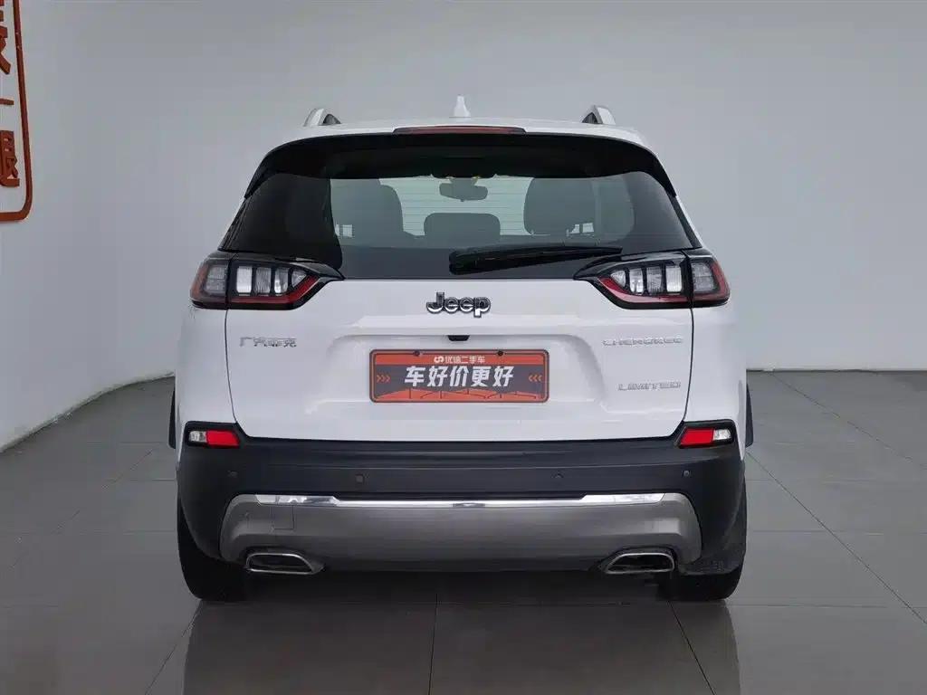 Jeep Cherokee 2019 2.0T 2WD Premium Edition (National V Emission Standard) — миниатюра 4