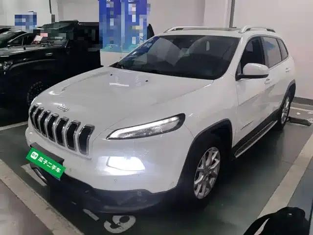 Jeep Cherokee 2016 2.4L Leading Edition
