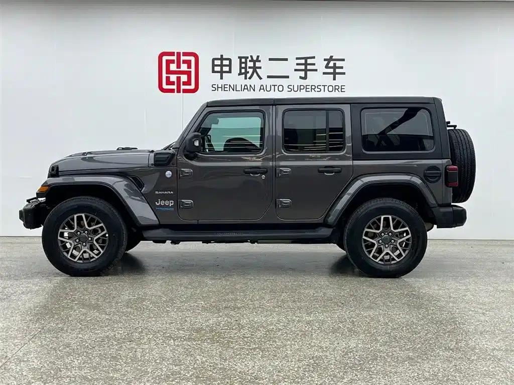 Jeep Wrangler New Energy 2021 Model 4-Door 2.0T 4xe Sahara — миниатюра 3