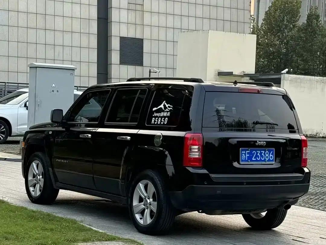 2014 Jeep Compass 2.4L Sport Edition — миниатюра 5