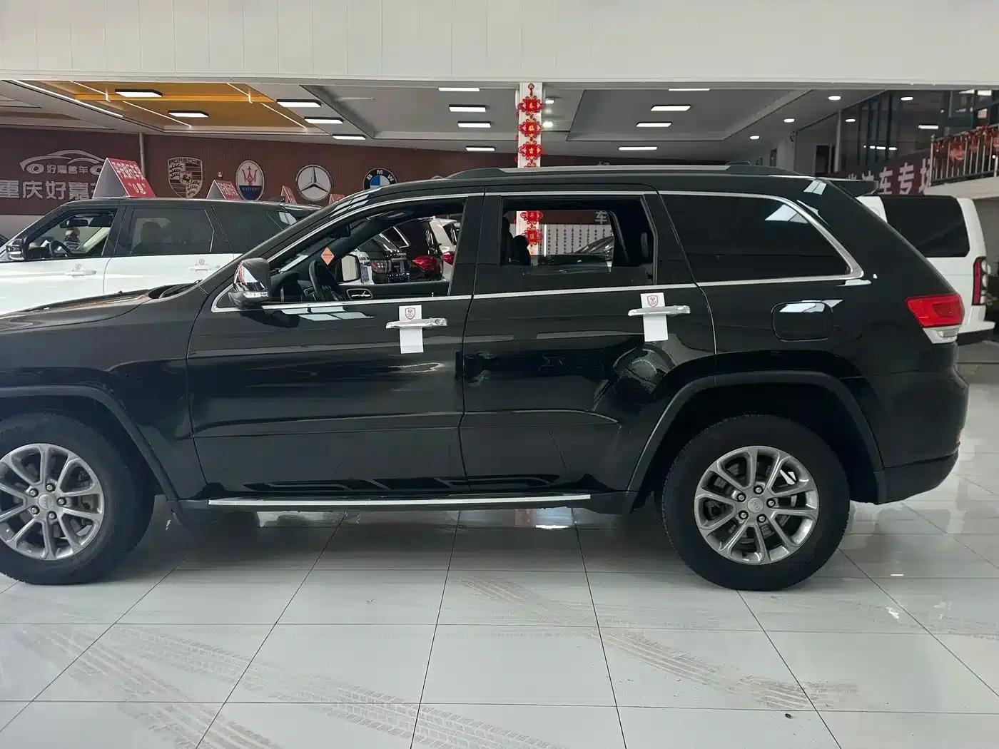 2015 Jeep Grand Cherokee Imported 3.0TD Diesel Comfort Navigation Edition — миниатюра 14