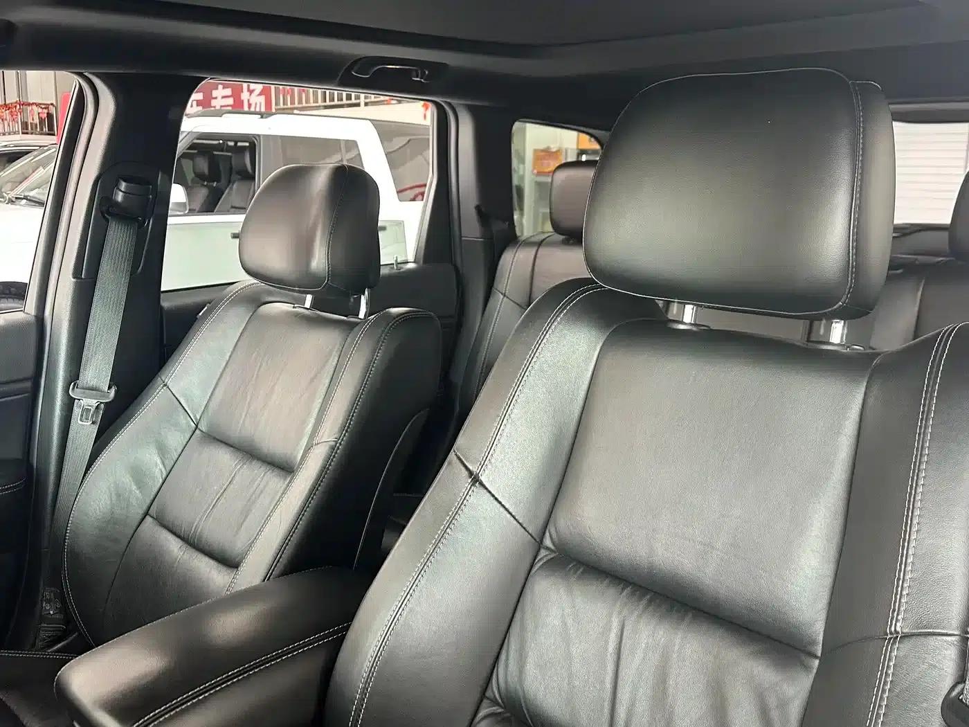 2015 Jeep Grand Cherokee Imported 3.0TD Diesel Comfort Navigation Edition — миниатюра 24