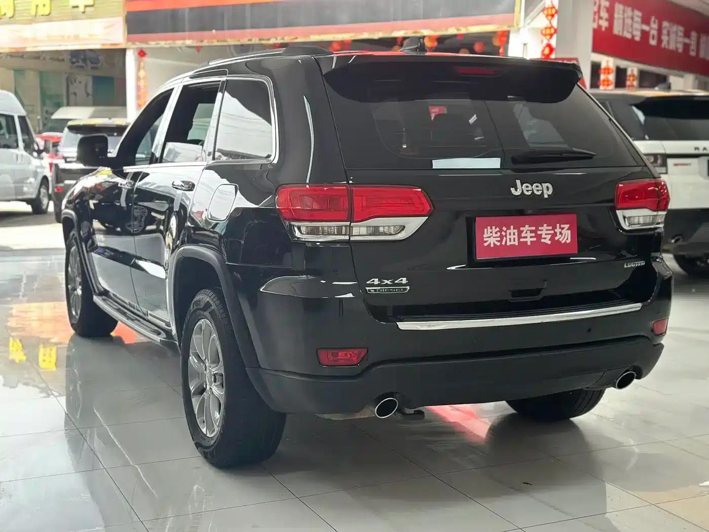 2015 Jeep Grand Cherokee Imported 3.0TD Diesel Comfort Navigation Edition — миниатюра 4