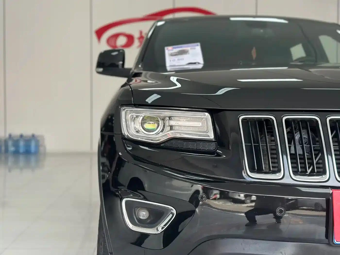 2015 Jeep Grand Cherokee Imported 3.0TD Diesel Comfort Navigation Edition — миниатюра 7