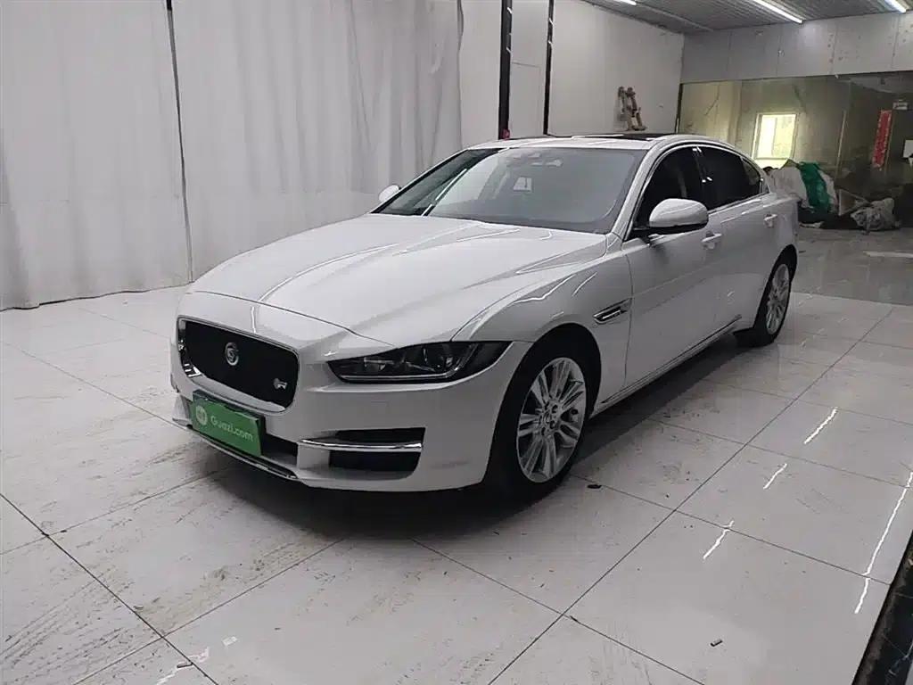 Jaguar XEL 2019 2.0T 200PS Premium Edition — миниатюра 2