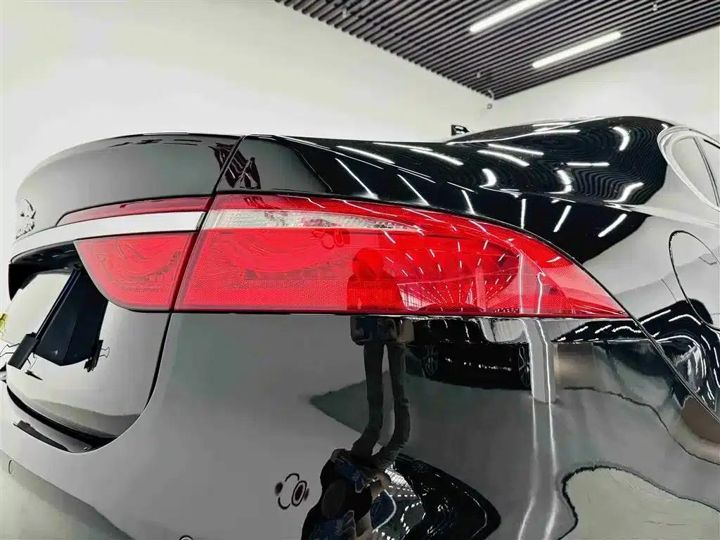 2018 Jaguar XFL 2.0T 200PS Elegance Edition — миниатюра 24