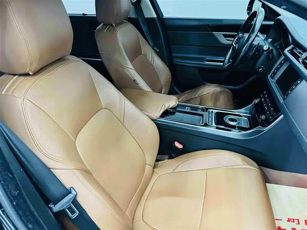 2018 Jaguar XFL 2.0T 200PS Elegance Edition — миниатюра 30