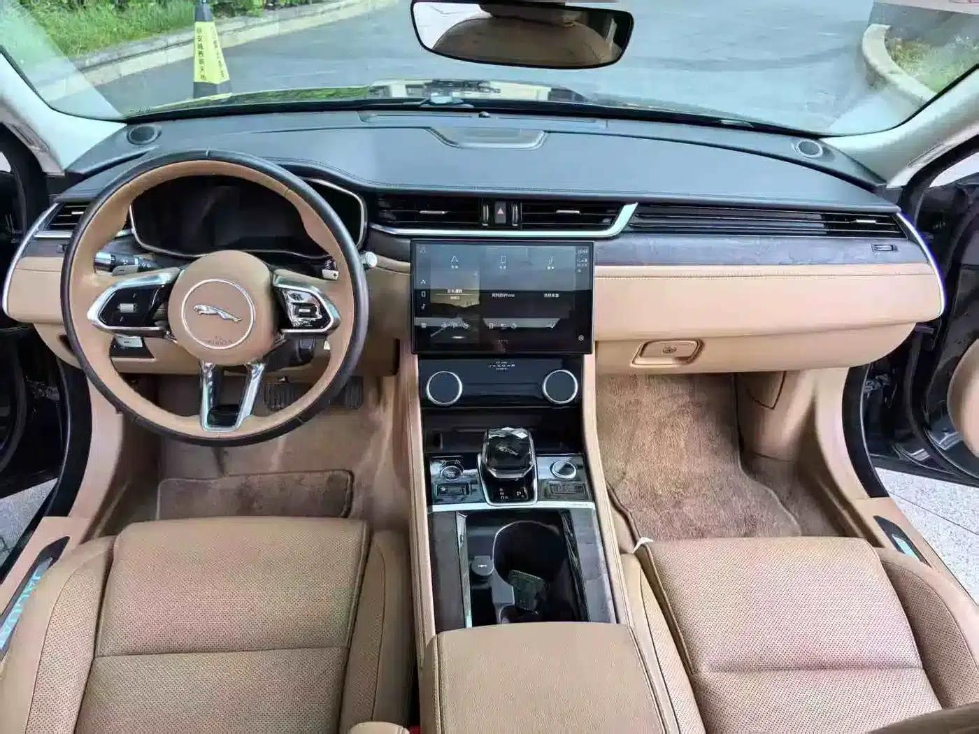 2022 Jaguar XFL 2.0T P250 2WD Luxury Edition — миниатюра 6
