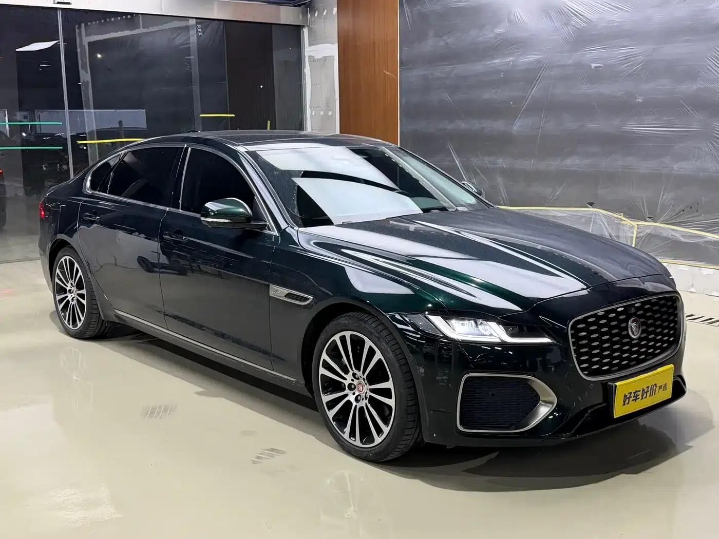 2023 Jaguar XFL 2.0T P250 2WD Luxury Edition — миниатюра 1