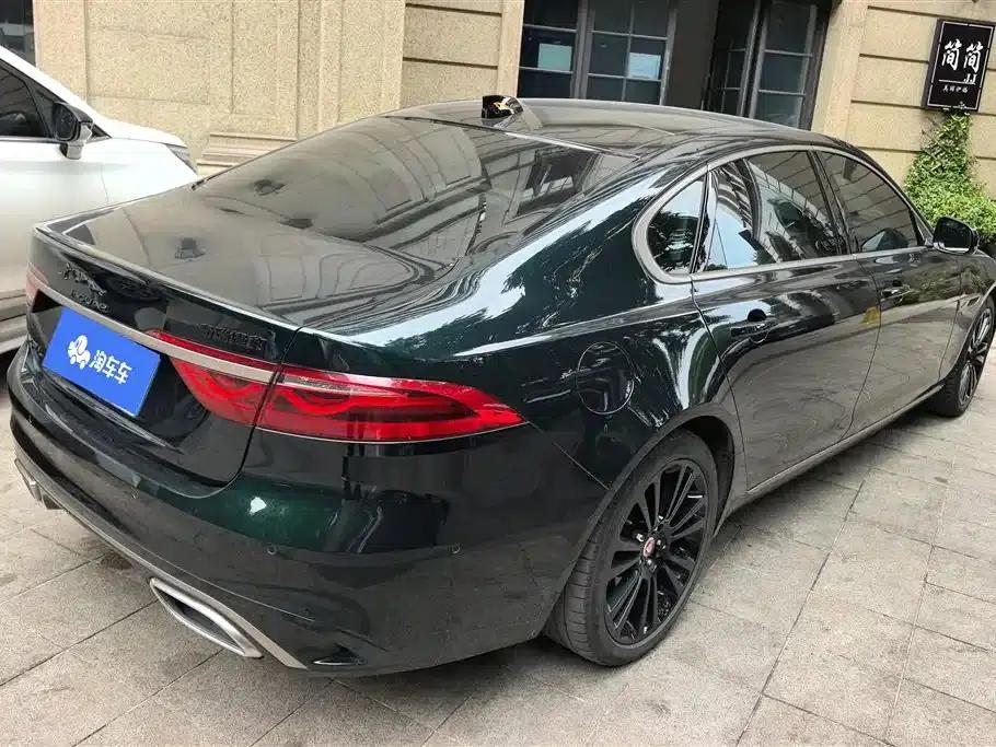 2023 Jaguar XFL 2.0T P250 2WD Luxury Gold Edition — миниатюра 3