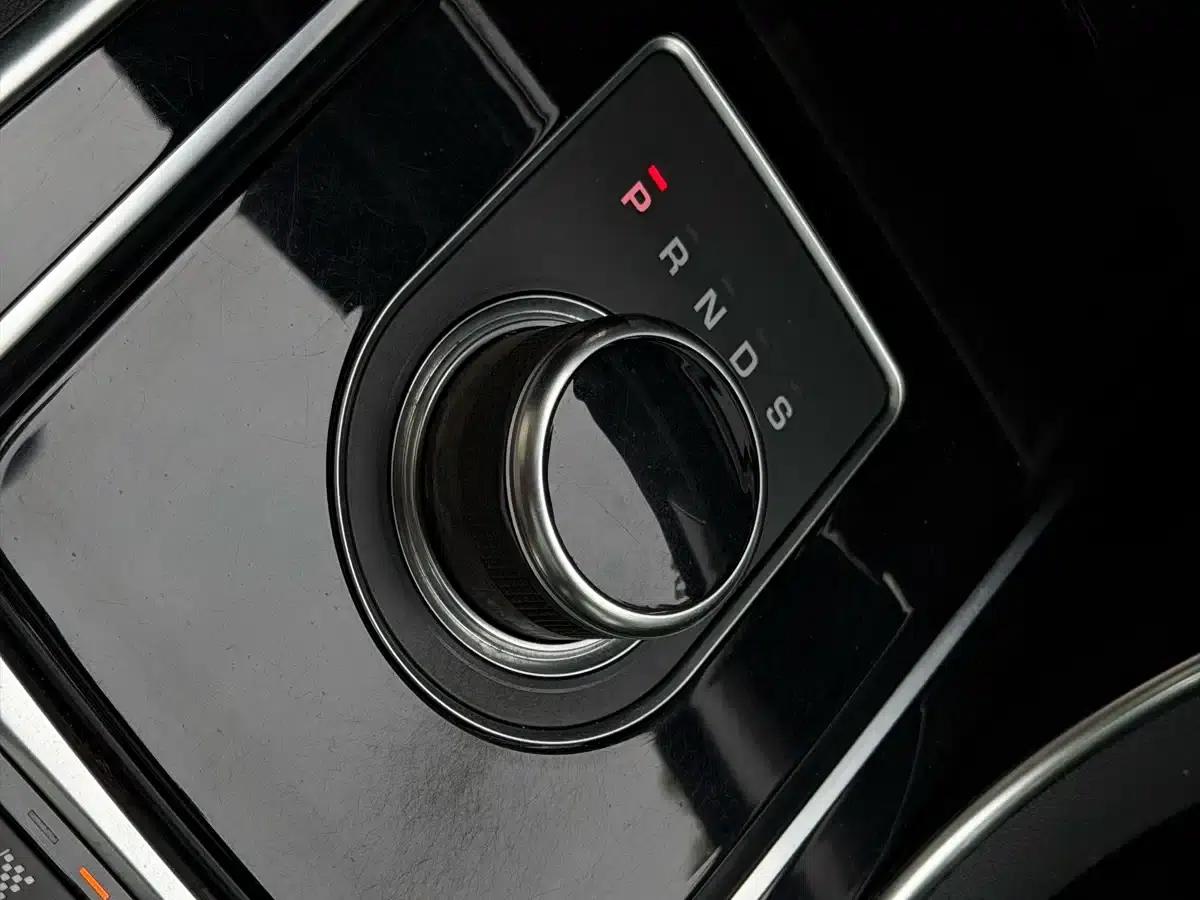 2020 Jaguar XFL 2.0T P200 2WD Elite Edition — миниатюра 8